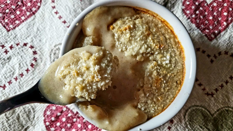 Baked oats proteica al cocco con cuore morbido