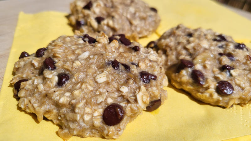 Biscotti proteici alla banana con avena