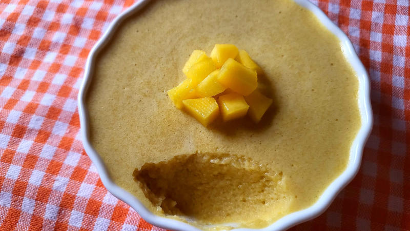 Mousse proteica al mango