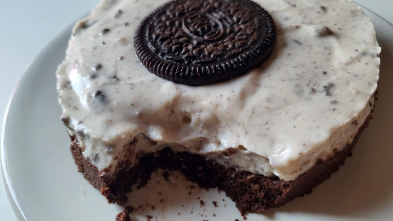 Cheesecake Oreo proteica allo yogurt