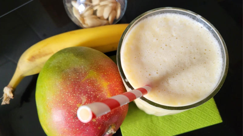 Smoothie proteico al mango